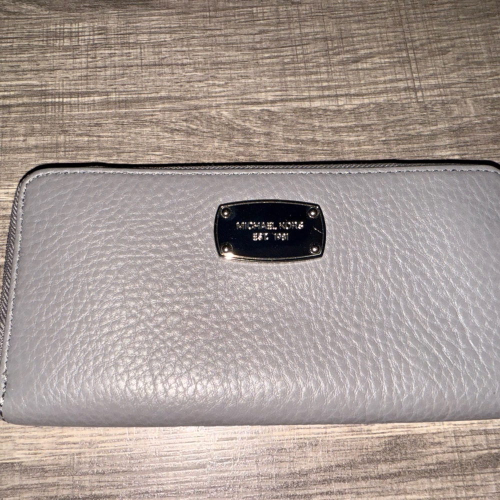 Michael Kors Pebbled Leather Wallet in Gray